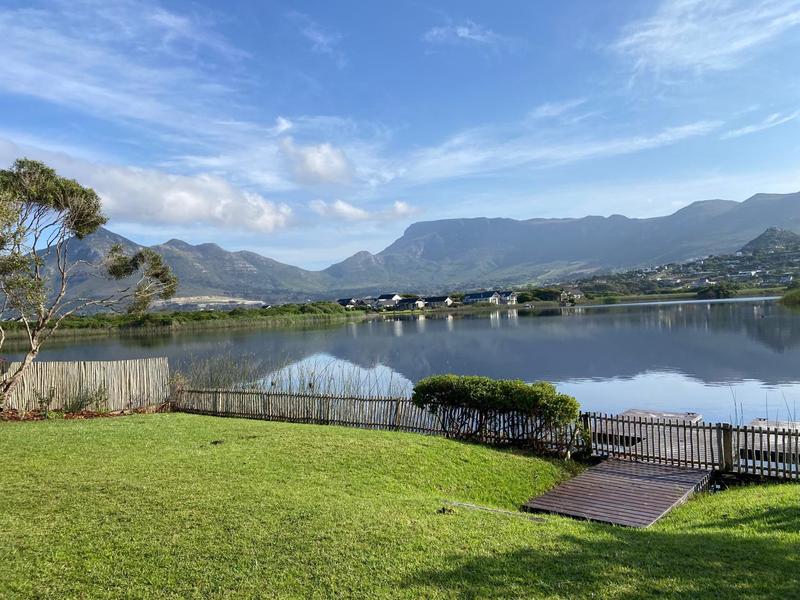 To Let 3 Bedroom Property for Rent in Lake Michelle Western Cape
